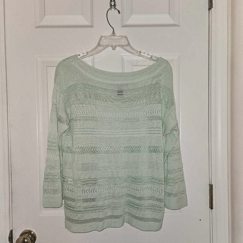 White House Black Market Spring/Summer lightweight sweater, mint green, L